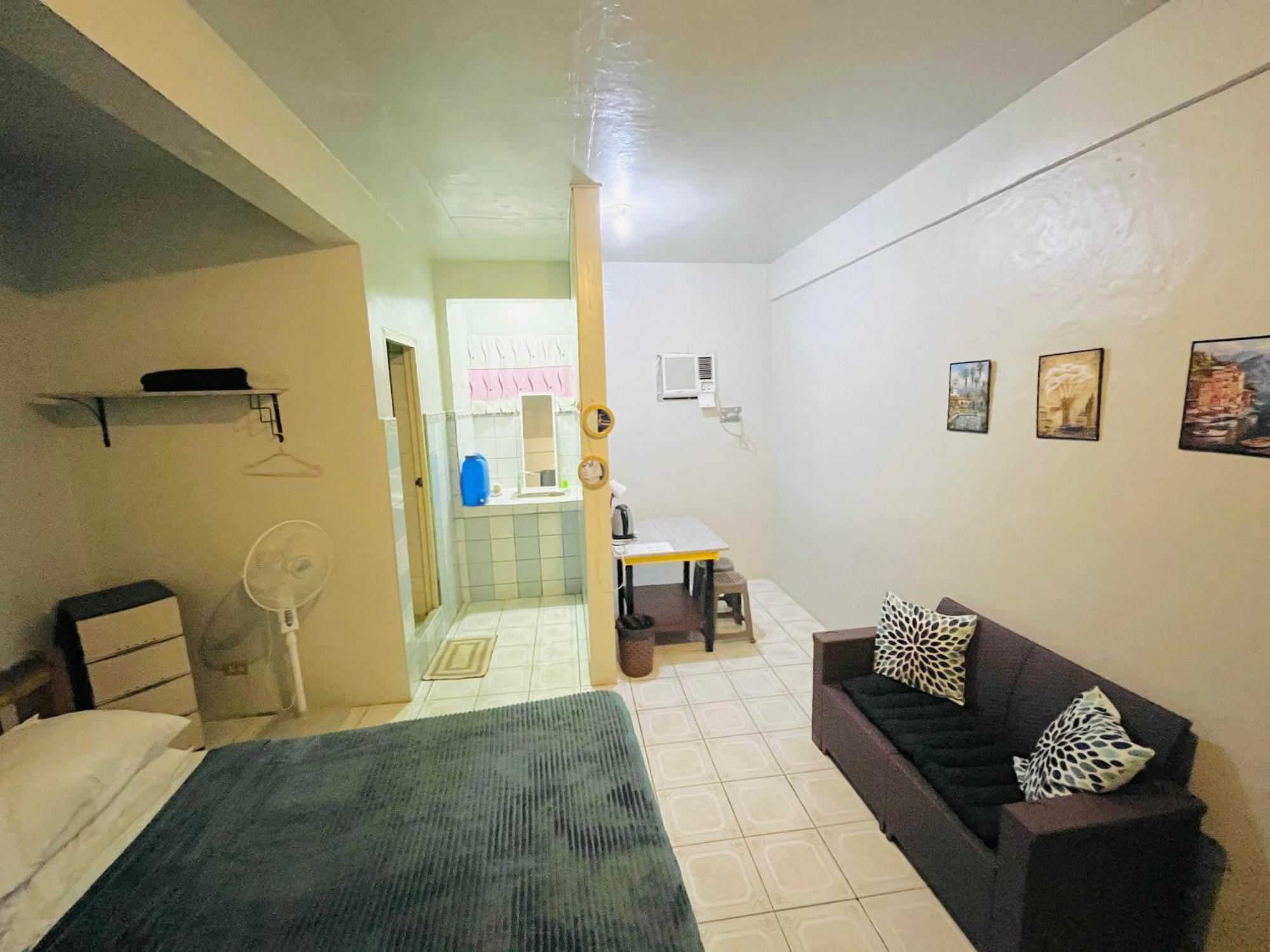 The Studio Byhome Puerto Princesa Dış mekan fotoğraf